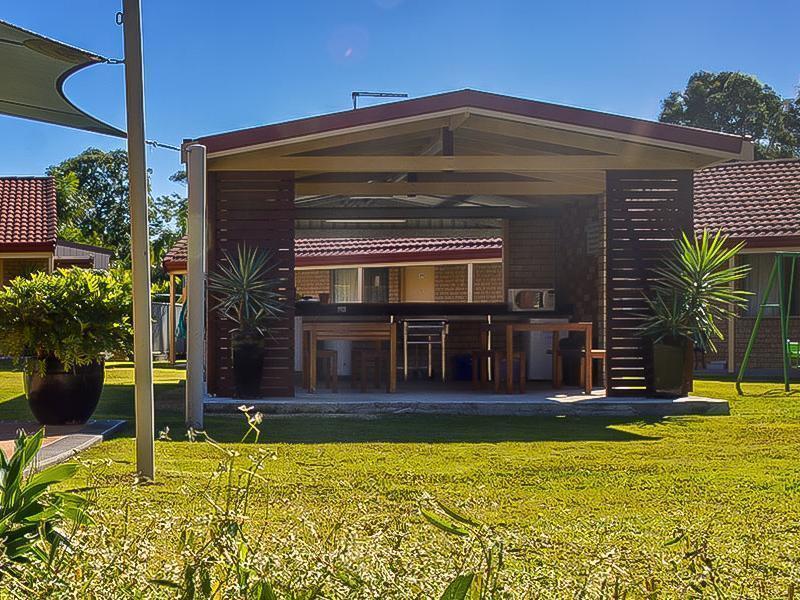 Yamba Motor Inn Exterior photo